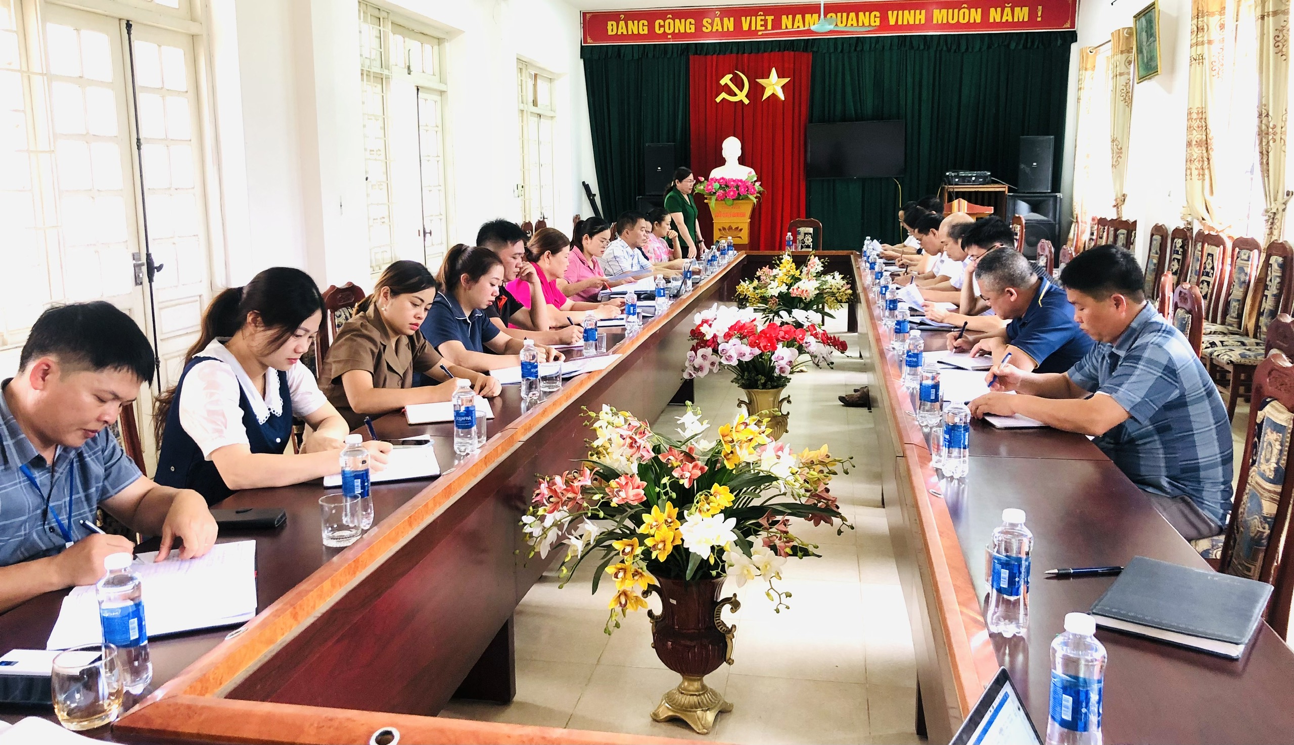 Đồng chí Phó Chủ tịch UBND huyện kiểm tra, thăm nắm Chương trình MTQG năm 2024 tại xã Hà Hiệu